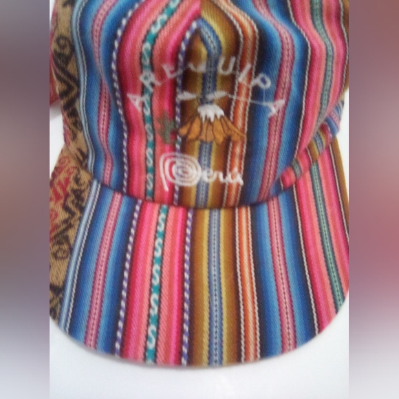 Peruvian Multicolor Striped Men's Hat - Picture 4 of 14